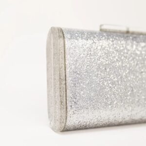 Lívia Clutch